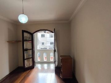 Dormit�rio com Sacada 