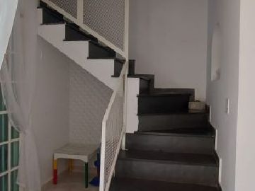Escada entre Pavimentos 