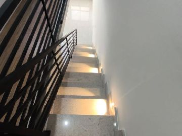 Escada entre Pavimentos 