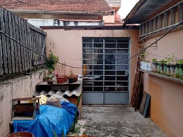 �rea de servi�o 