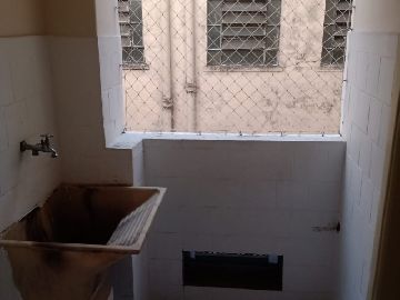 �rea de servi�o 