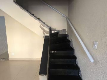 Escada entre Pavimentos 