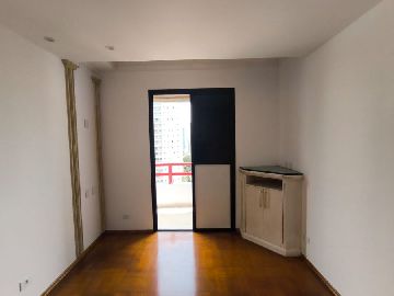 Dormit�rio Suite com Closet 