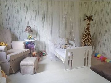 Dormit�rio com sacada