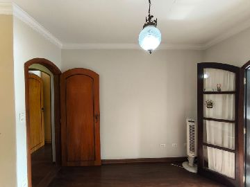 Dormit�rio com Sacada 