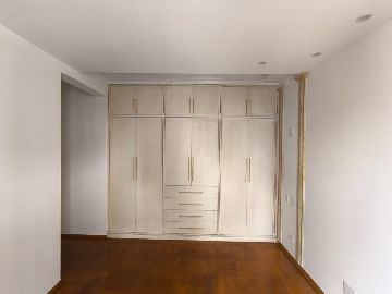 Dormit�rio Suite com Closet 