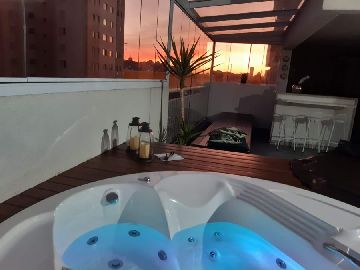 Jacuzzi Premium para 4 crian�as ou 2 adultos