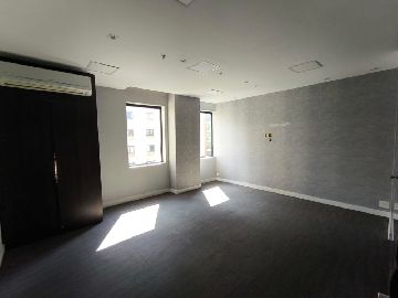 Sala com Aparelho Ar condicionado 