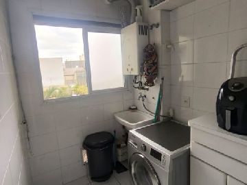 �rea de servi�o 