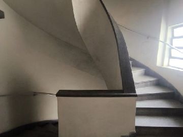 Escada entre Pavimentos 