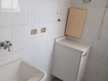 �rea de servi�o 