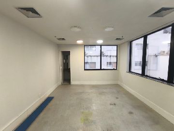 Saka com divis�ria de drywall