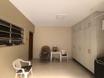 �rea de servi�o Edicula