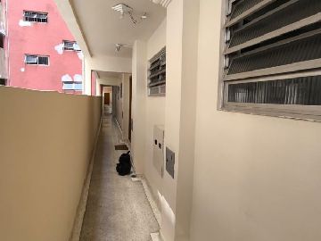 Corredor de Apartamentos 
