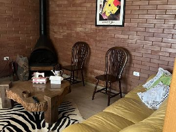 Sala com Lareira 