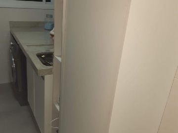 �rea de servi�o 