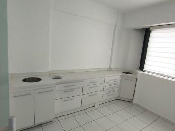 Sala com arm�rios 
