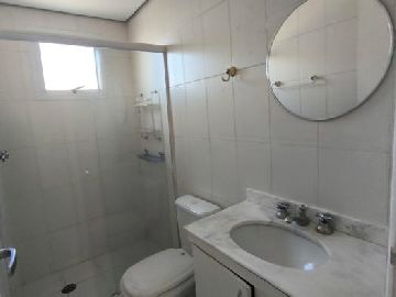 Banheiro Social para atender 02 Dormit�rios 