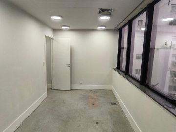 Saka com divis�ria de drywall