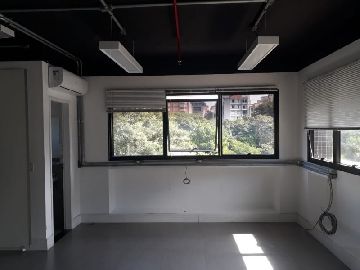 Sala com persianas