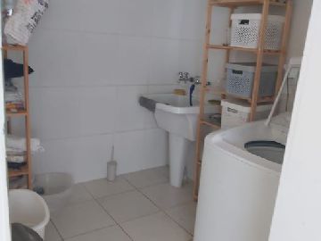 �rea de servi�o 