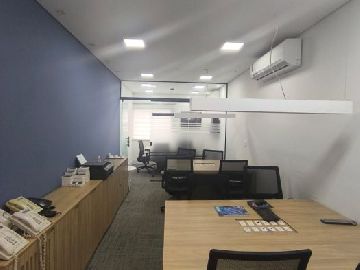 Sala com Mesas 