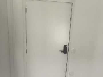Porta de entrada Fechadura Eletr�nica 