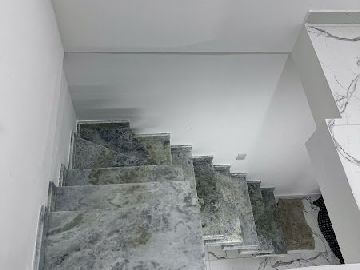 Escada entre Pavimentos 
