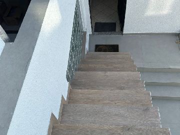 Escada de entrada 