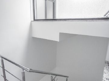Escada entre Pavimentos 