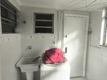 �rea de servi�o
