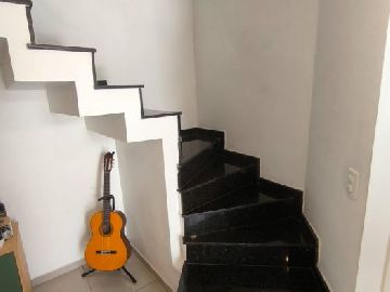 Escada Pavimentos 