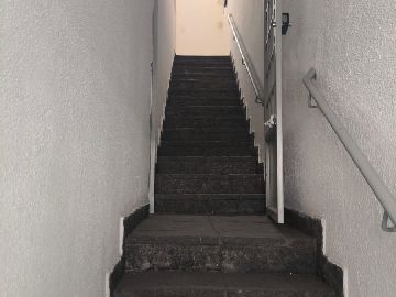 Escada de entrada 