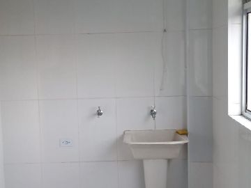 �rea de servi�o 