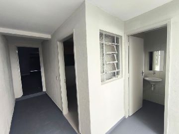 Dormit�rio e Banheiro Externo 