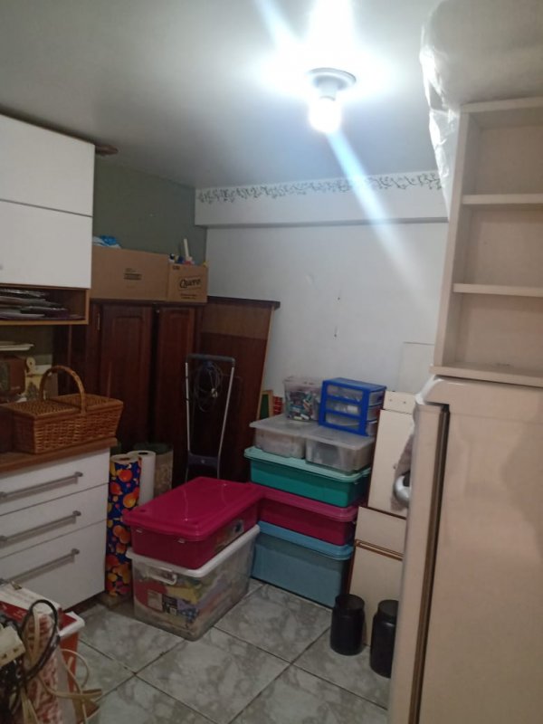 Dormit�rio ou despensa 