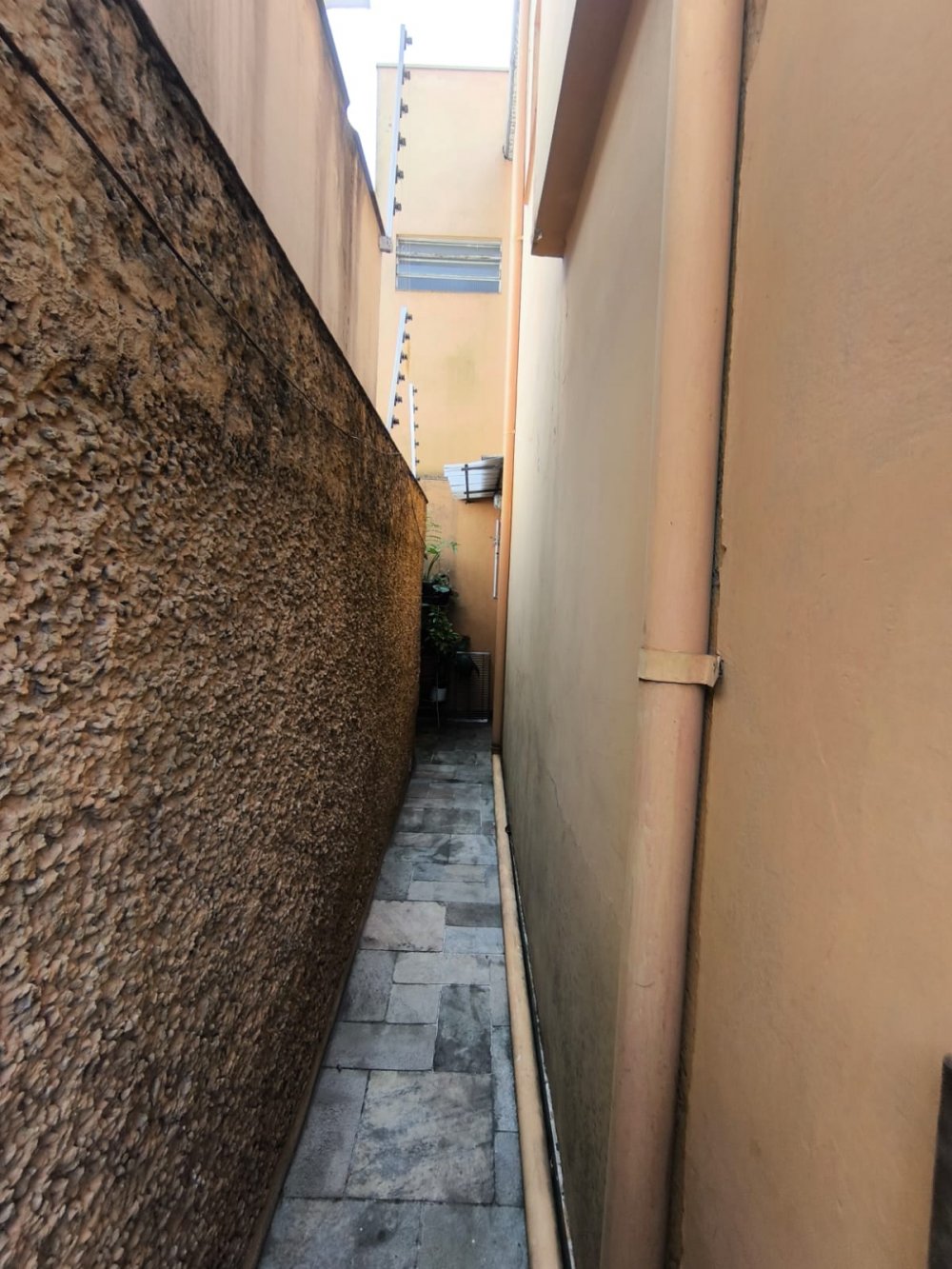 Corredor Entrada Lateral 