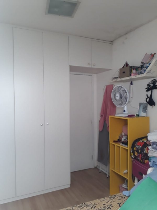 Armários Dormitório