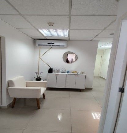 Sala Comercial - Venda - Moema - São Paulo - SP
