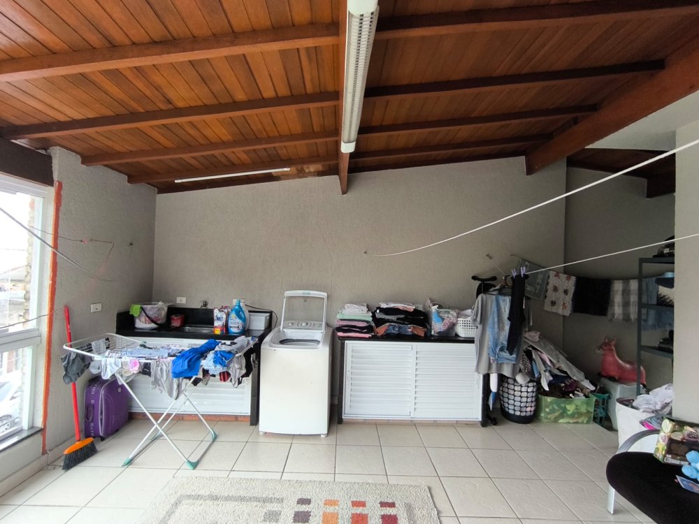 Sacada e �rea de servi�o 