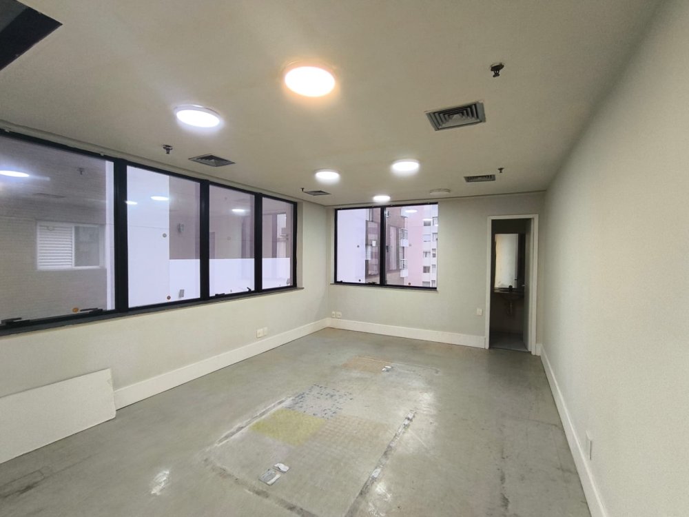 Saka com divis�ria de drywall