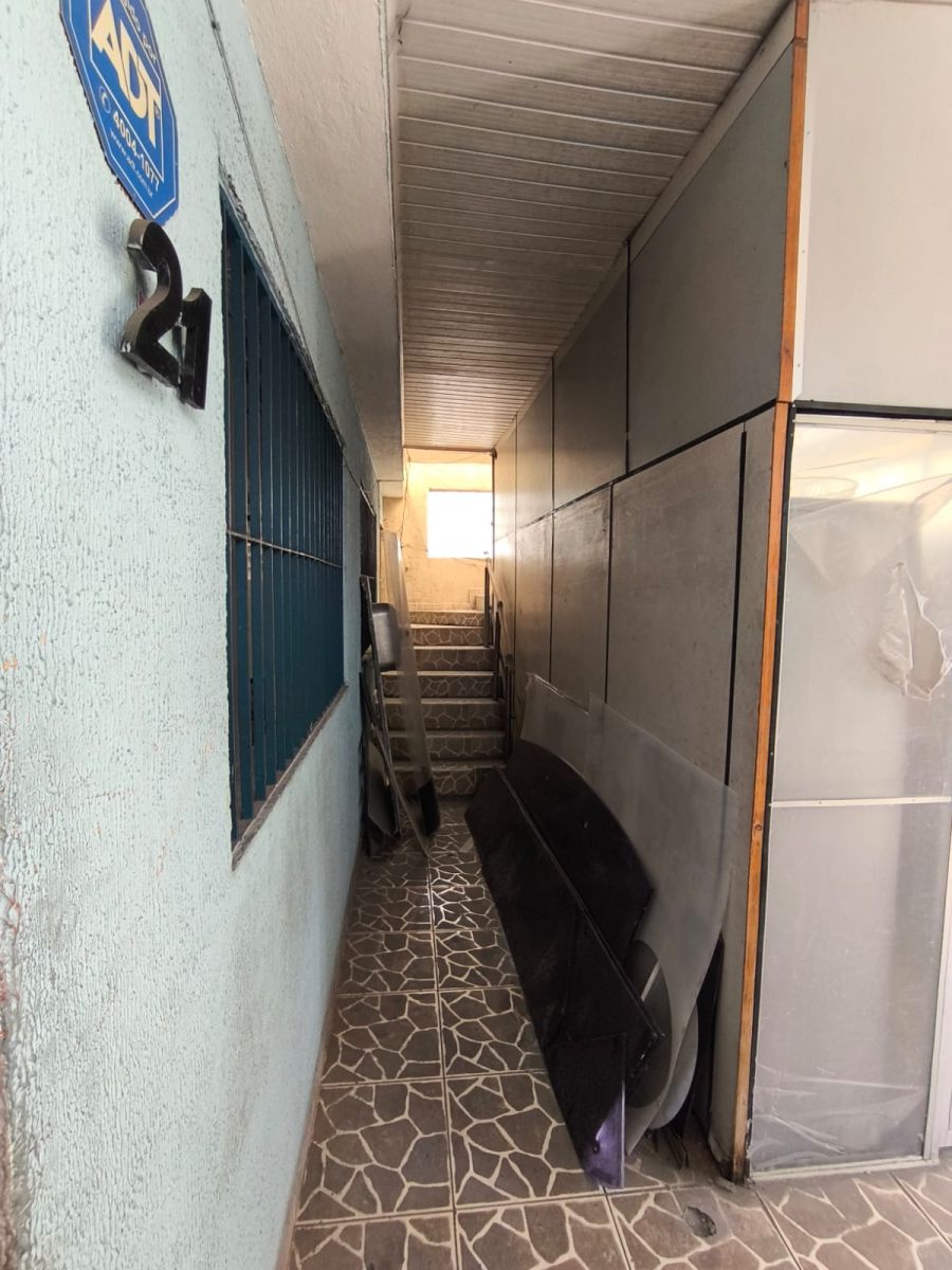 Corredor garagem e Sala