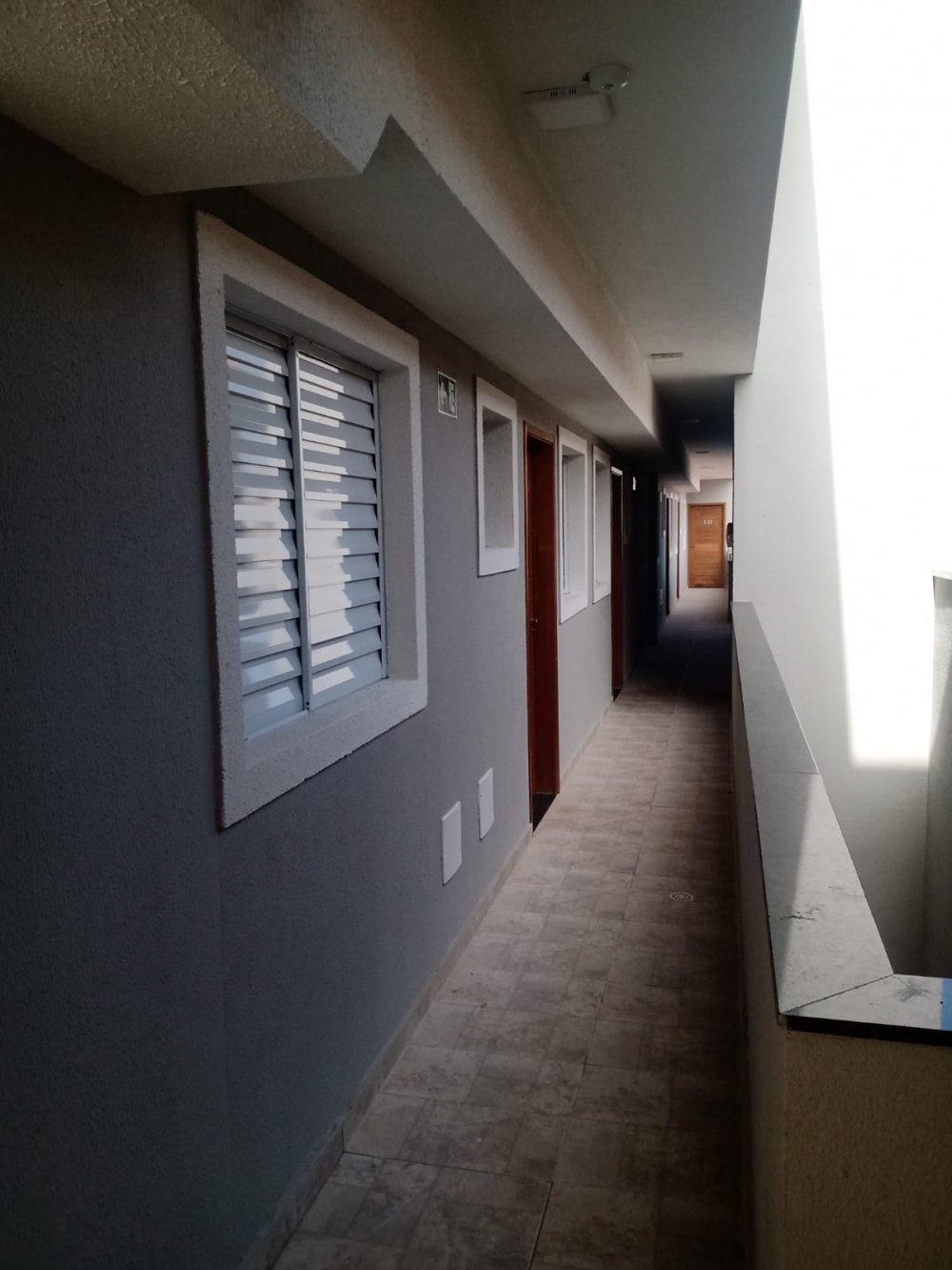 Corredor Apartamentos 