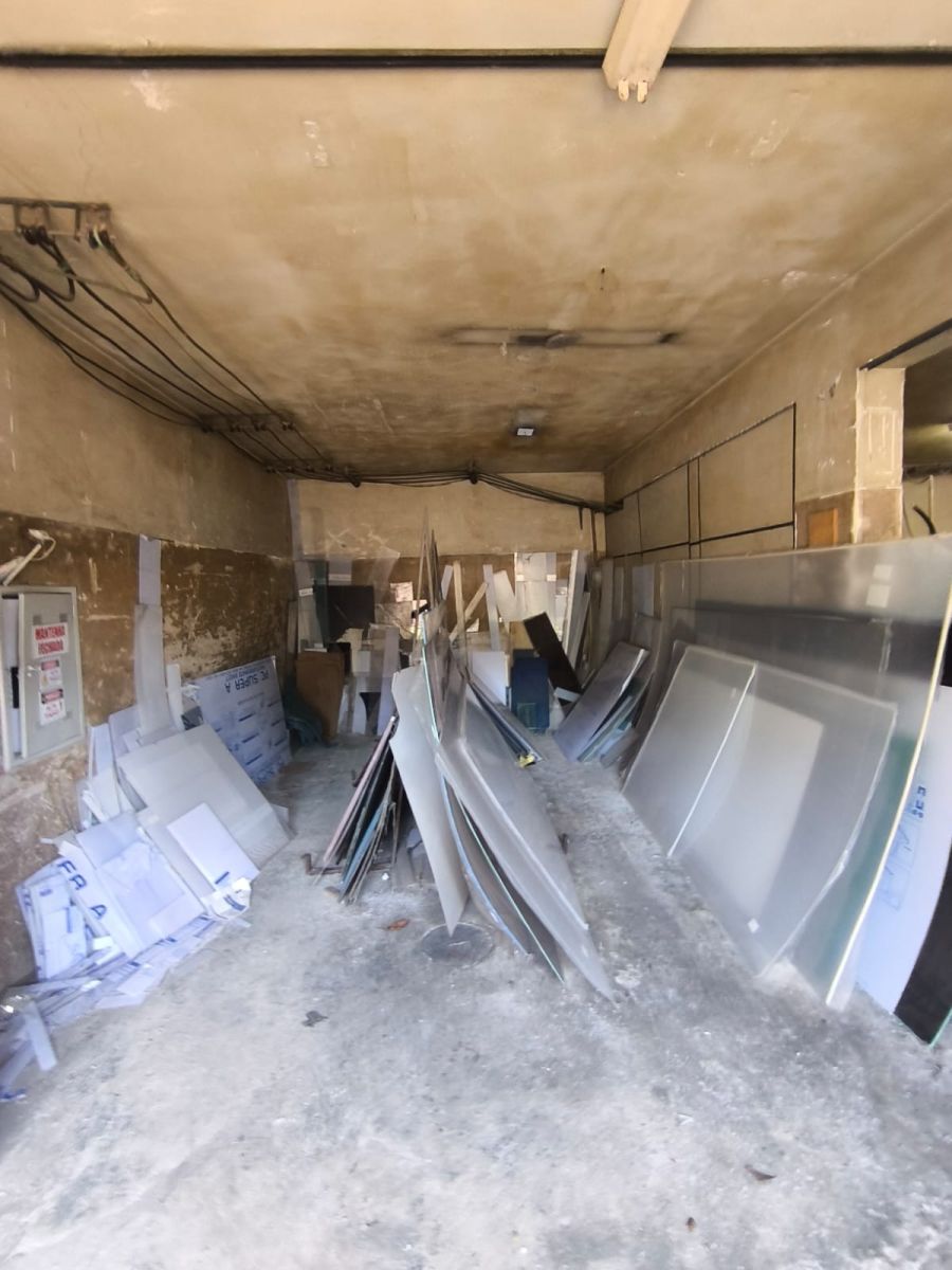 Pavimento inferior de armazenamento