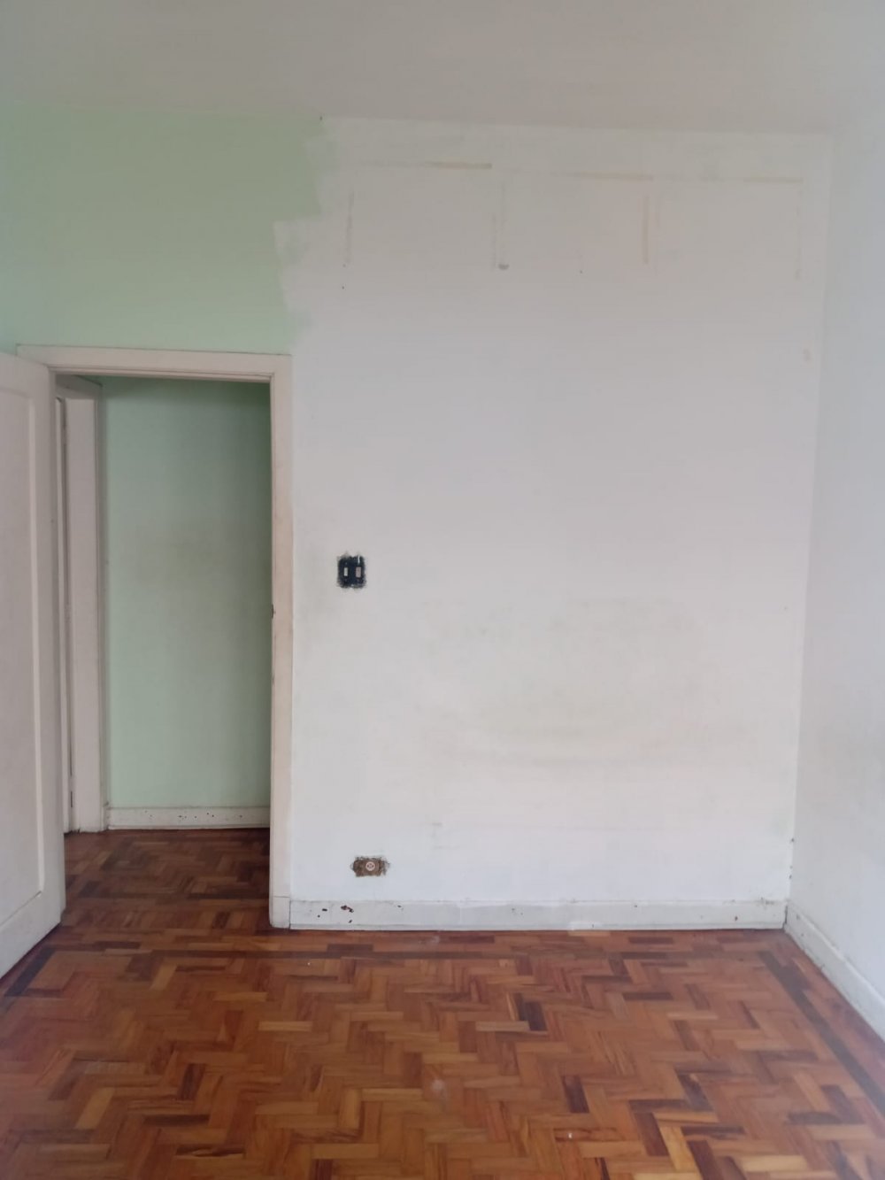 Dormit�rio com Sacada Pavimento Superior 