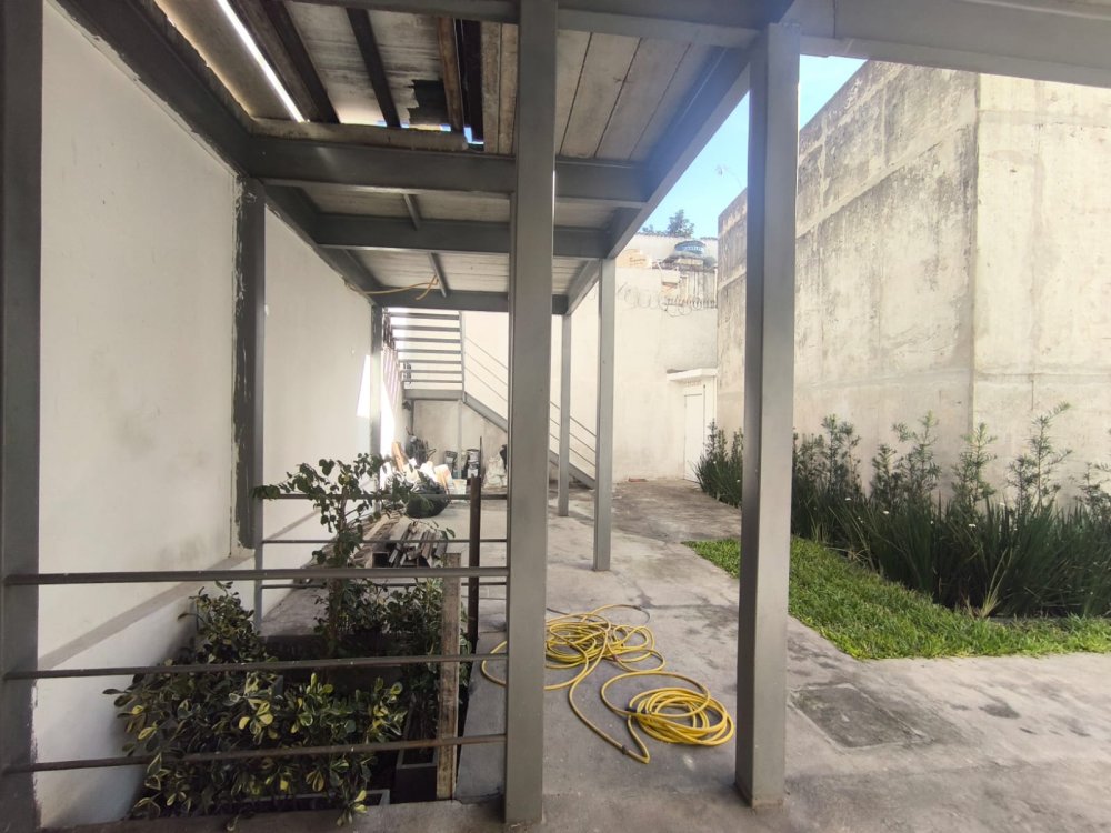 Espa�o e v�o ao ar livre