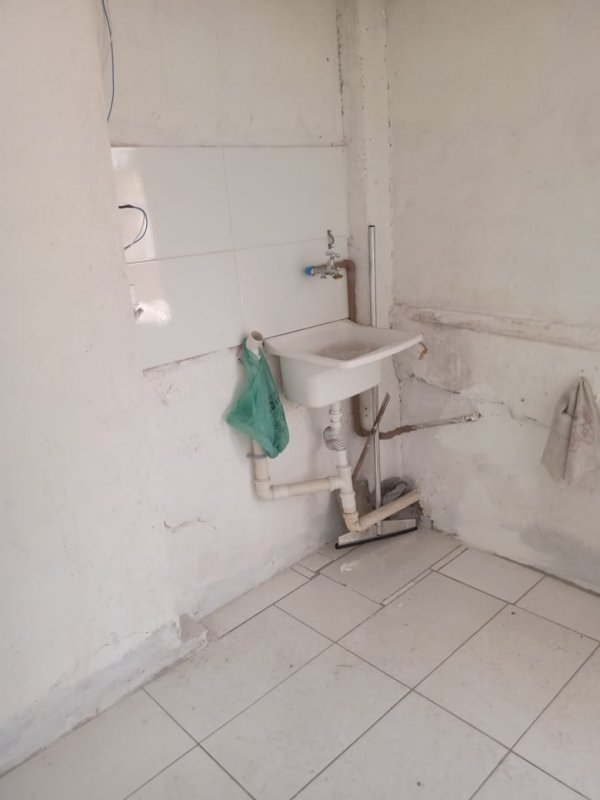 �rea de servi�o Im�vel 