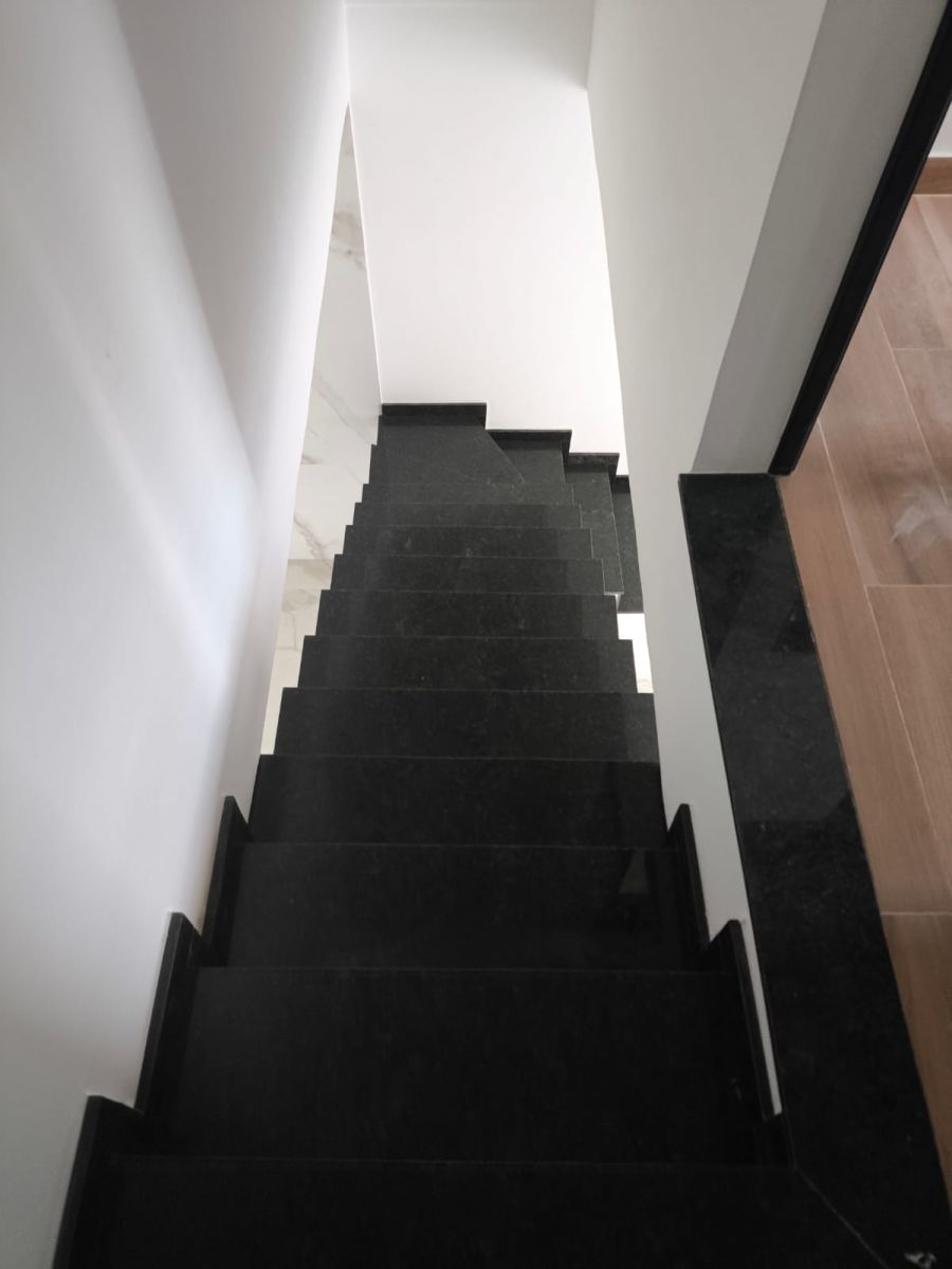 Escada entre Pavimentos 