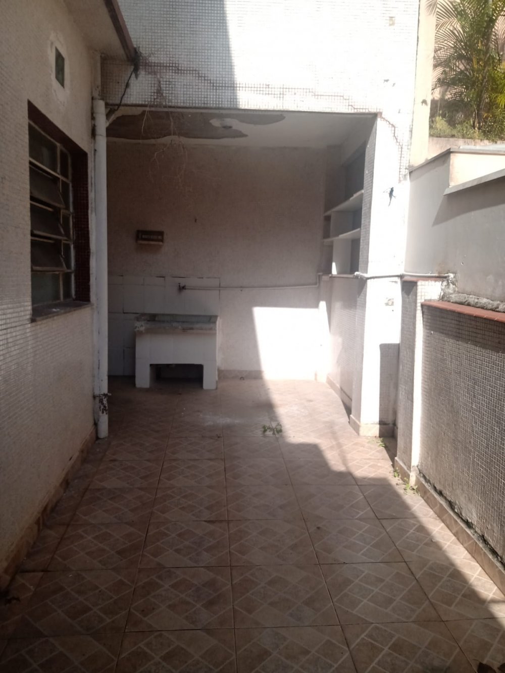 Quintal e �rea de servi�o