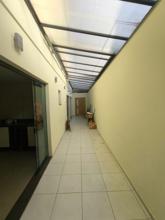 Entrada Lateral 